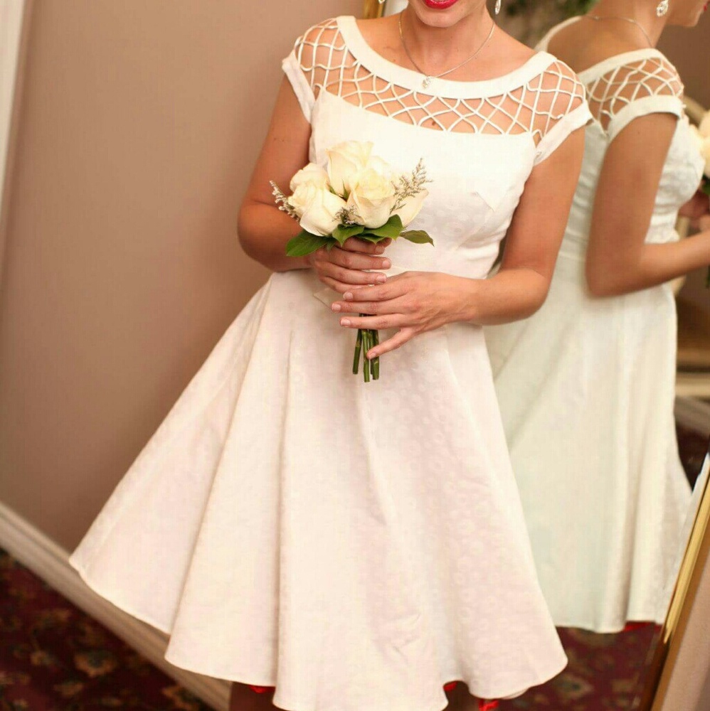 Betty Paige Tatyana Alika Circle Dress